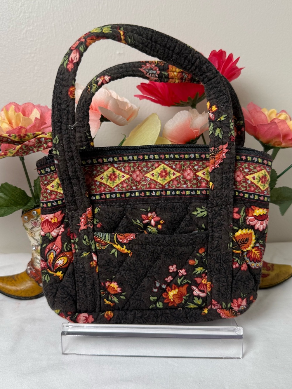 EUC Vera Bradley Chocolat “Teeny Paddy” Bag – Rare & Retired